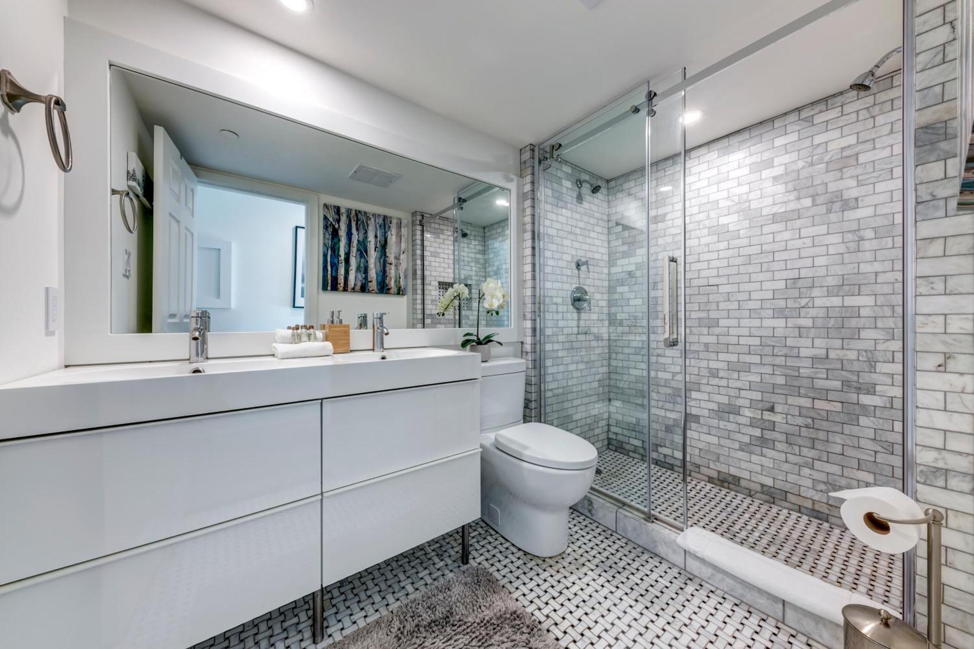 The Lookout Penthouse // A Luxe Suite In Whistler Kültér fotó